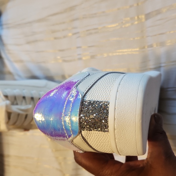 Dolce Vita White Size 10 Sneakers - Picture 3 of 5